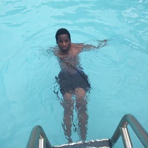 Meet your Posher, Zoemoney